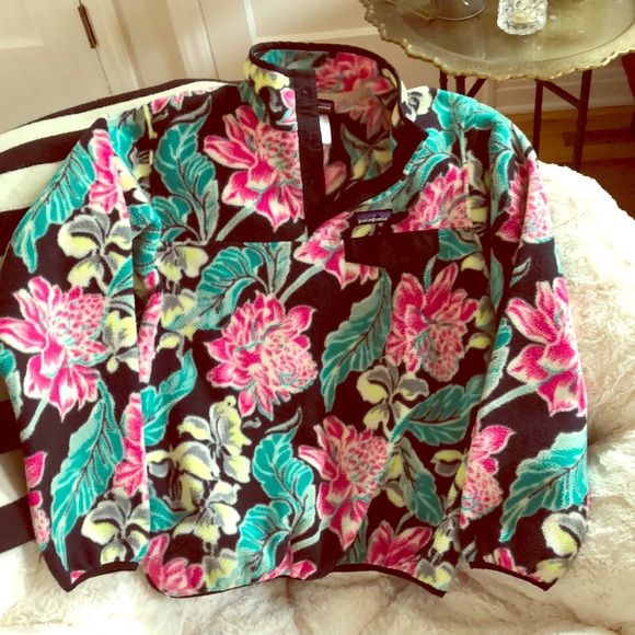 Patagonia Tops - Patagonia Synchilla